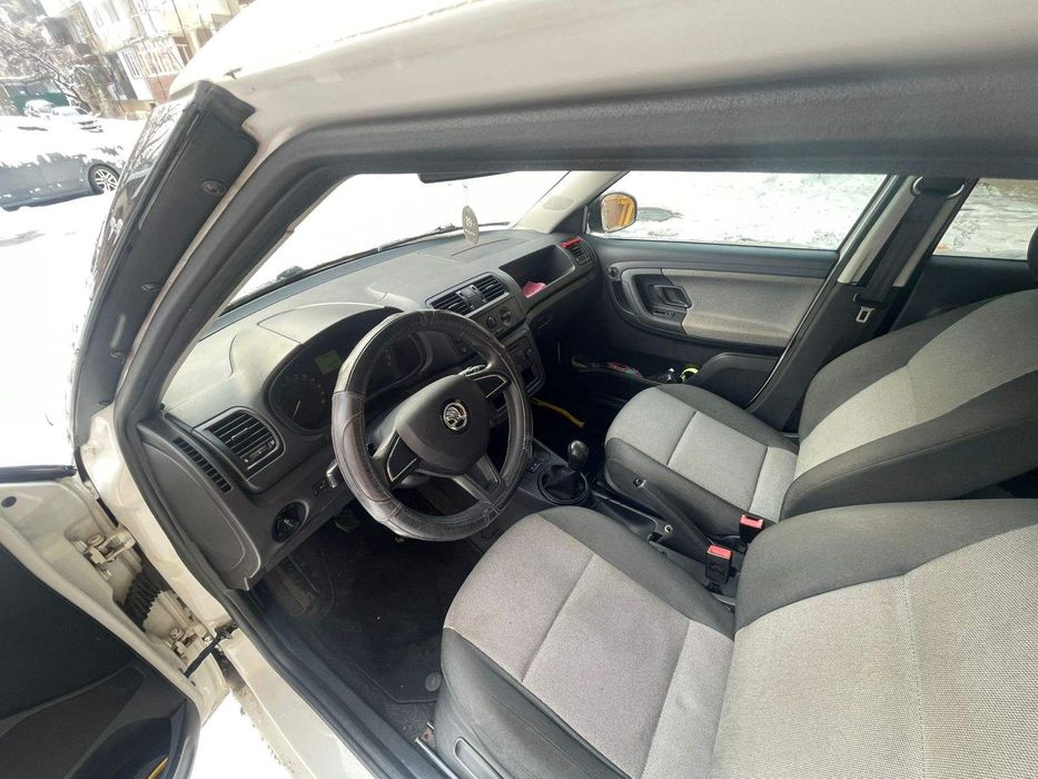 Продам шкоду фабію 2014 року