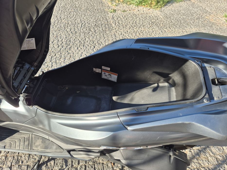 Scooter Honda PCX 125 | 03/2022 | 11.000 km | Excelente estado