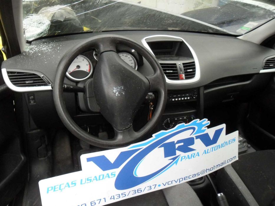Peugeot 207 - Viatura para Peças