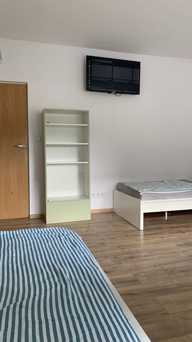 Pokoje pracownicze w Komornikach