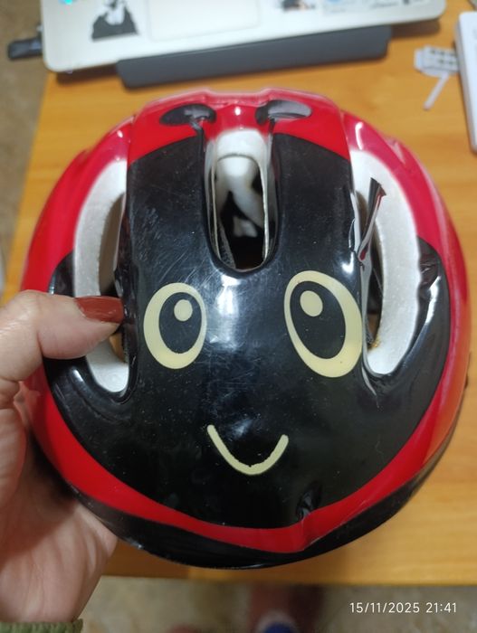 Capacete para bicicleta / patins de criança