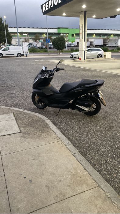 Honda pcx 125  ano 2024