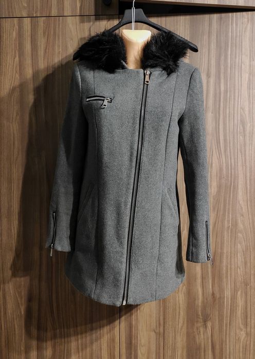 Płaszcz damski zimowy