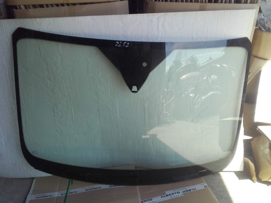 Szyba przednia Ford Transit 014-> nr2282