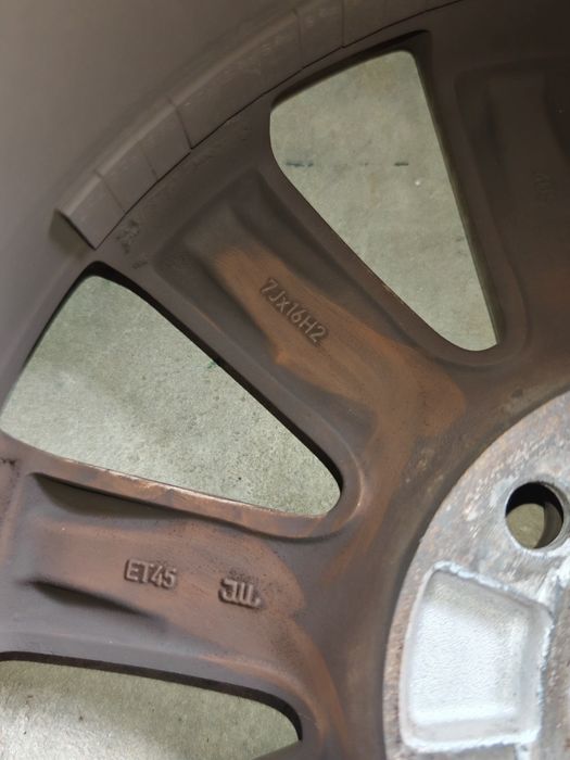 Jantes 16 5x112 7J ET45 com 4 pneus