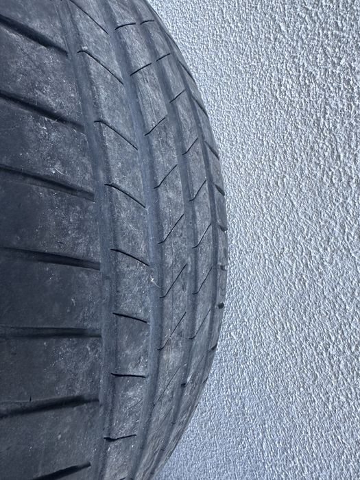Jantes Mercedes 17” com pneus Bridgestone Turanza