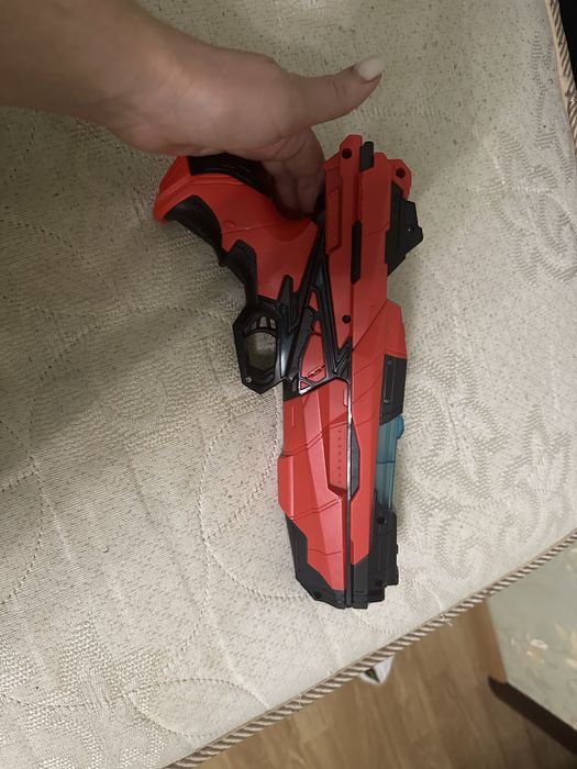 Пістолет іграшковий, якісний, як новий