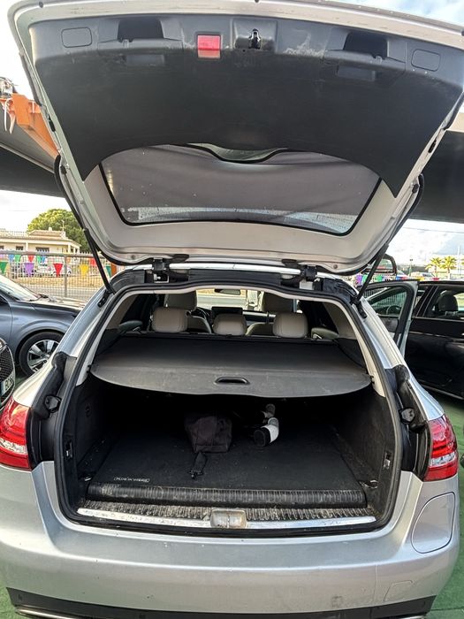 Mercedes-benz C350e serviço completo na marca