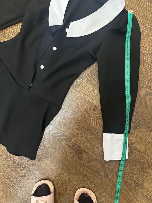 Платье черное с воротником и манжетами ( сукня чорна)