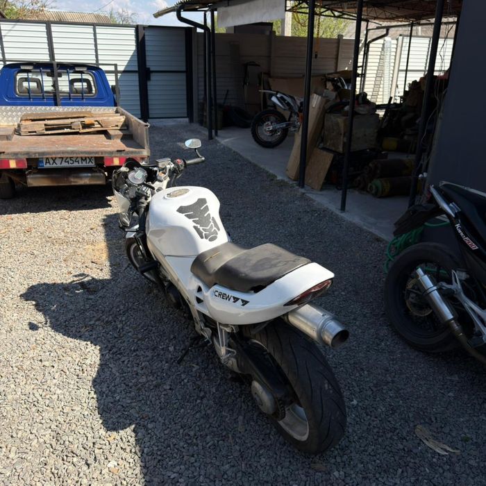 Продам Honda vfr 750