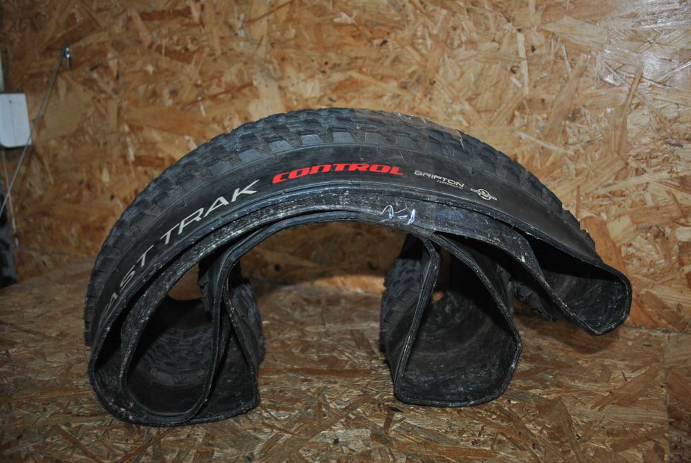 Opona MTB XC Specialized Fast Trak Control 29x2,3" tubeless