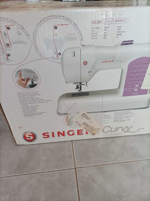 Máquina de Costura Singer 8763