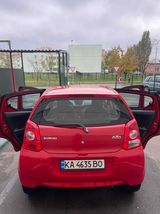 Suzuki Alto 2010, автомат, економне авто для міста