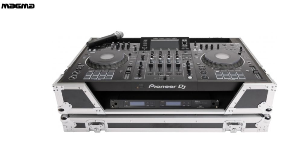Denon Prime 4 DJ plus flight case New