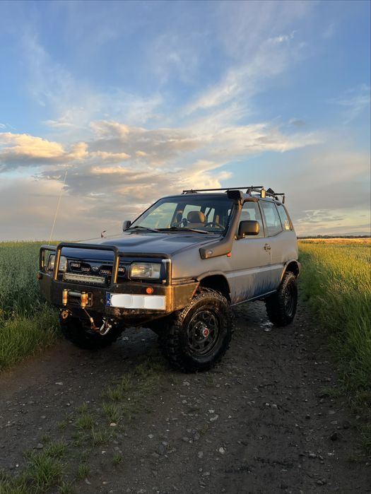 Nissan Terrano 2 2.7 TD