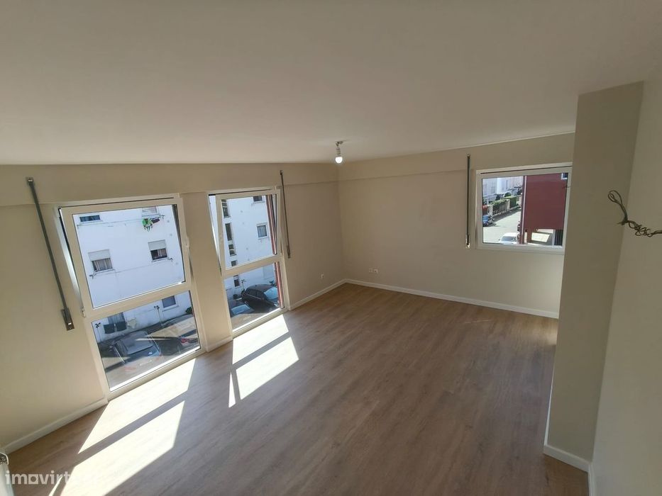 Apartamento T3 totalmente remodelado Abelheira, Viana do Castelo