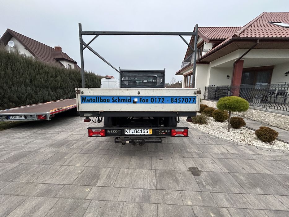 Iveco  2.3.  140 hp 197 przebi  ksiazka serwisowa