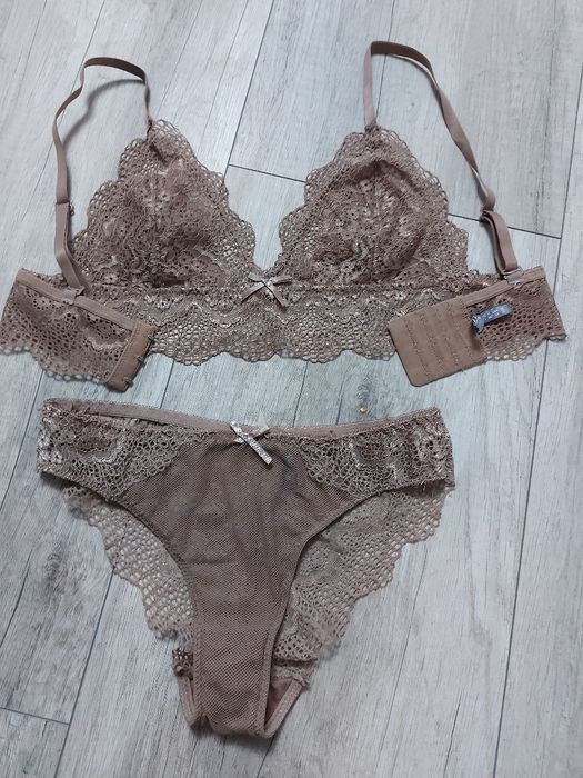 Набір жіночої білизни