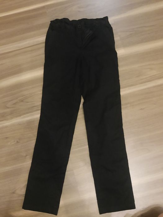 Spodnie eleganckie 146