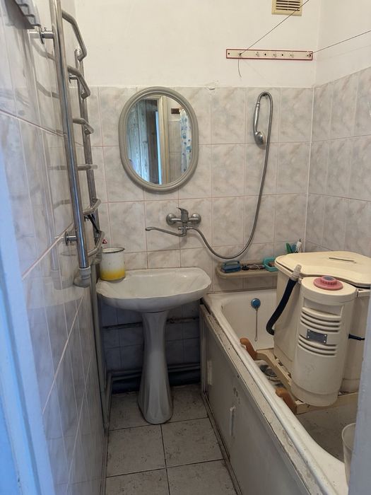 Продам 4х ком квариру