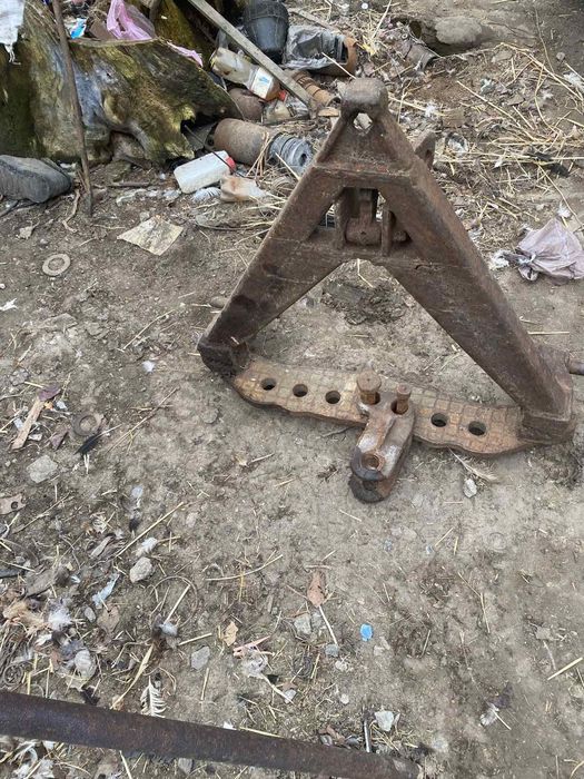 Продам трикутника МТЗ ЮМЗ