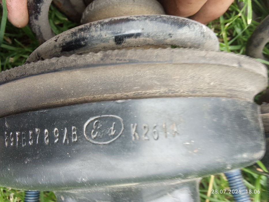 Продаю стойкі на форт