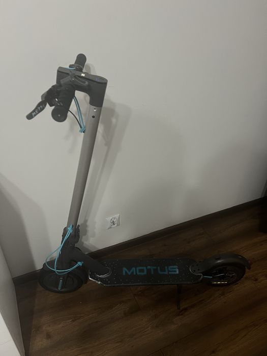 Motus scooty 8.5