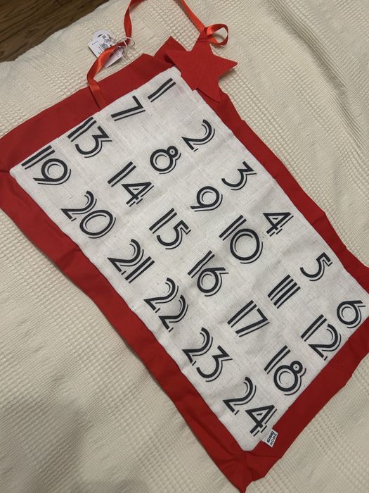 Świąteczna poszewka Poduszka kalendarz adwentowy