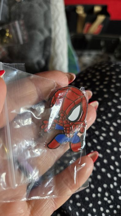 Przypinka Spider-Man