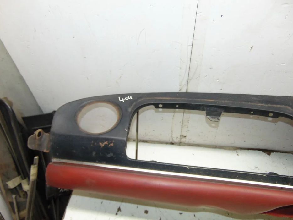 Peugeot 404 tablier " nova de stock antigo