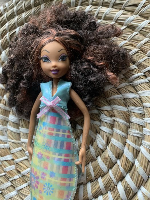 Кукла Лялька оригінал Rainbow WINX CLUB Doll Layla 2005