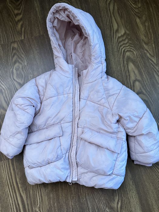Продам курточку ZARA