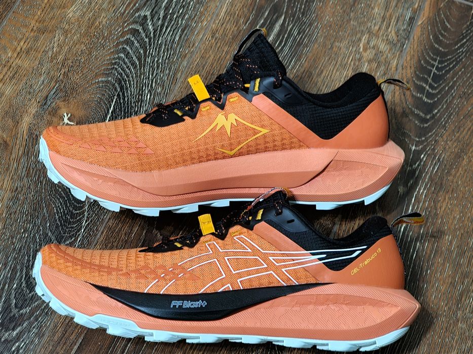 Оригінал 100%  чоловічі кросівки asics gel-trabuco 13  euro 44.5