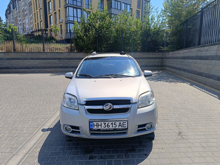 Продам машину ZAZ Vida