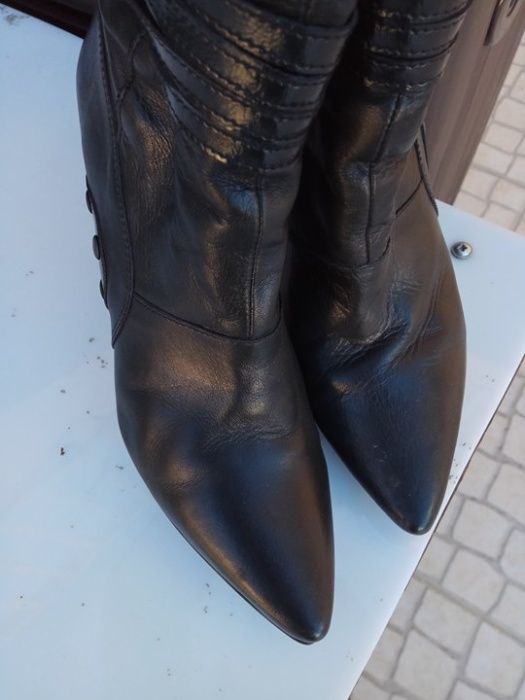 botas pretas salsa com oferta de outro par