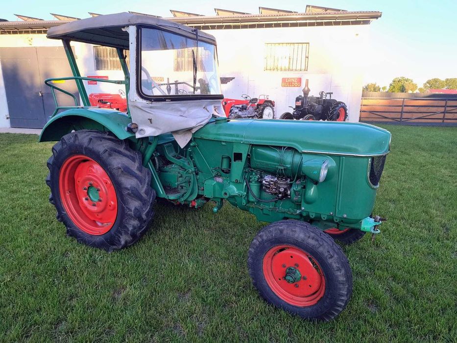 Ciągnik rolniczy Deutz 3  cylindrowy model D 40. 2,