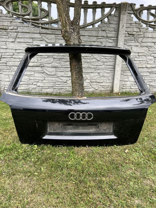 Klapa bagażnika, tylny zderzak, dokladka zderzaka, światło stop