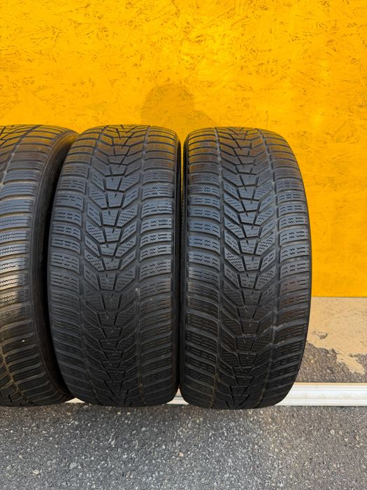 Шини Резина 225.45 R19 Hankook Зима