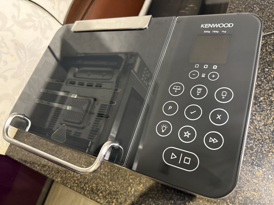 Хлібопічка Kenwood BM450