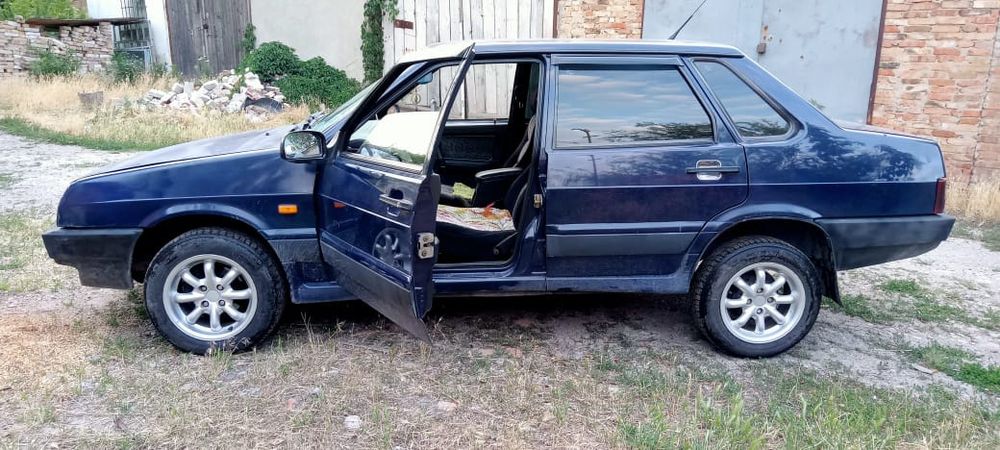 Продам ваз 21099