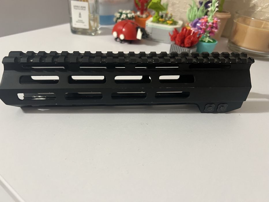 Цівка M-lok ar-15 9 дюймів