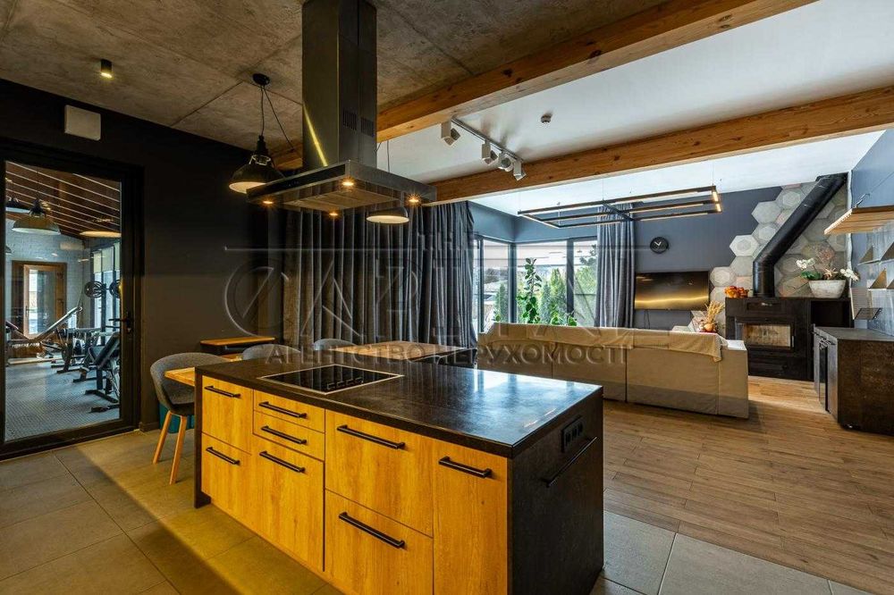 House in Kyiv, Pyrohiv - View 4