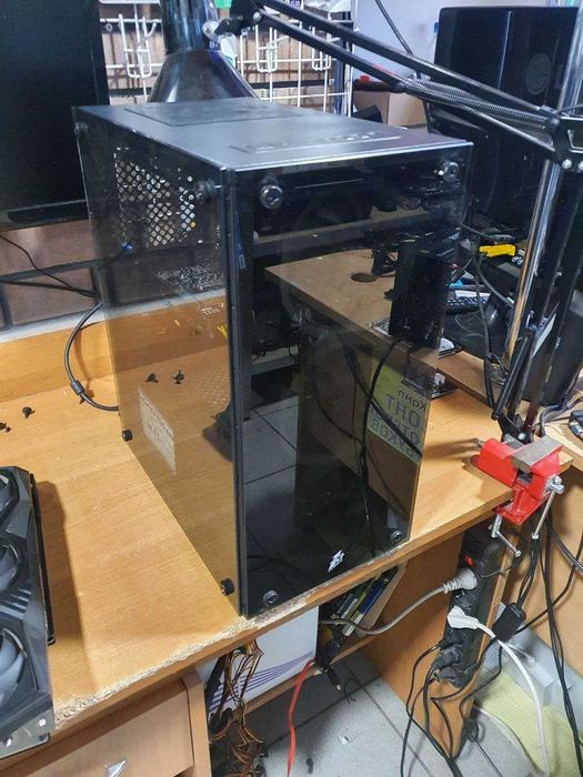 Компьютер s1151v2 i5-9400F 16 Гб DDR4 250 Гб nvme GTX1660 super 6 Гб