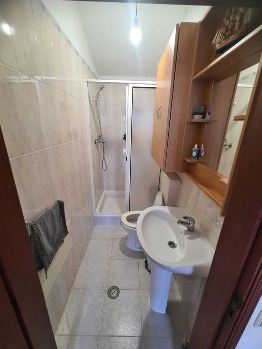 Arrenda-se casa de campo mobilada, situada em Resdochão, perto de São Marcos da Serra, no Algarve