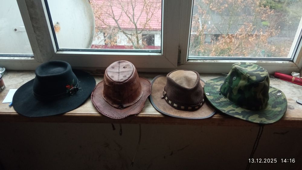 Капелюхи різних видів