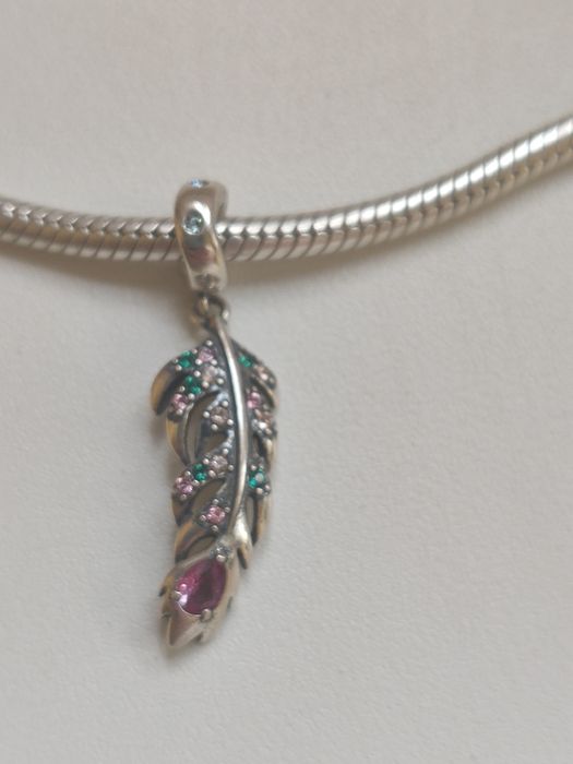 Charms, zawieszka typu Pandora, piórko