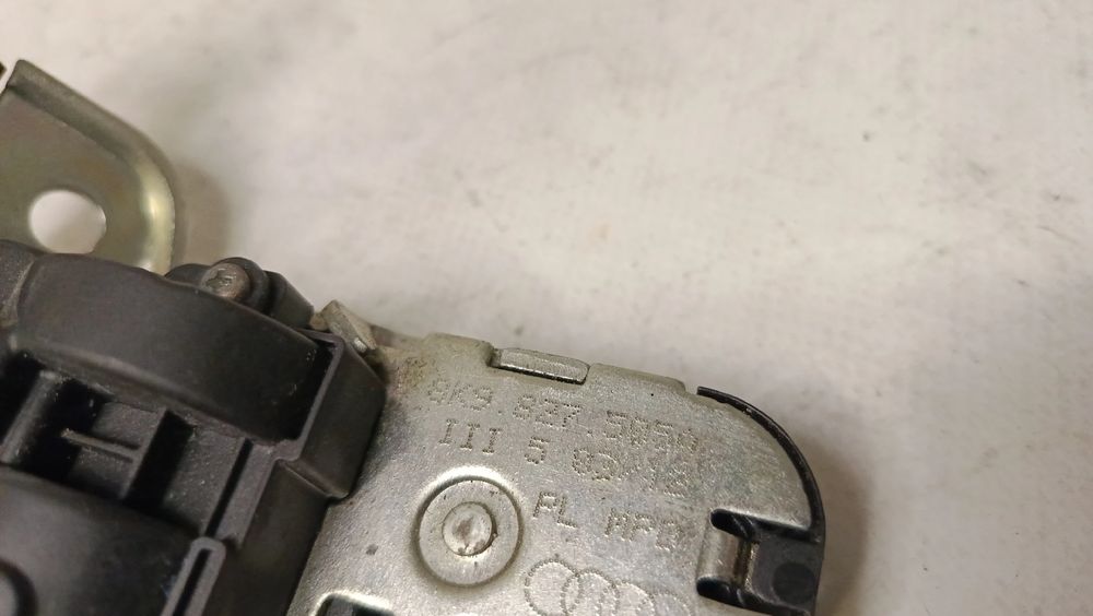 Fechadura / fecho da mala AUDI A3 (8P1)