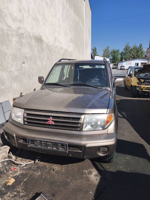 Розборка Двигун кпп Мітсубіші пінен 2.0 бензин мости