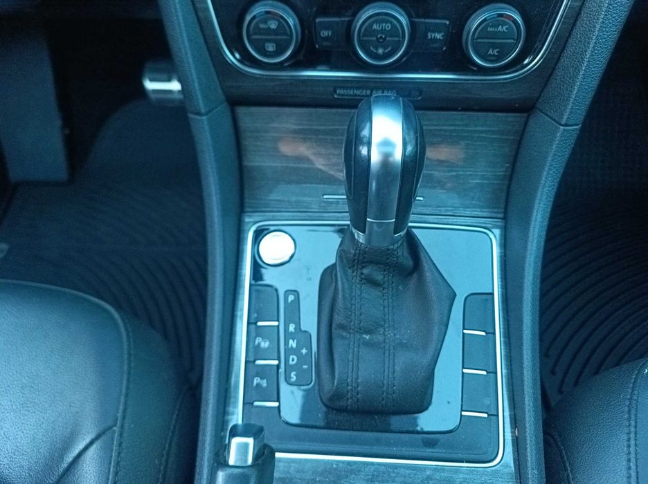 Volkswagen passat sel premium usa