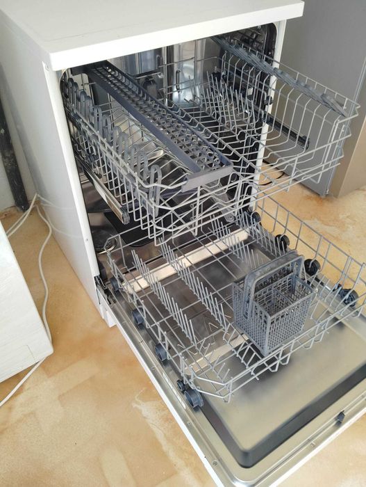 Maquina lavar louça Candy64752115613315121